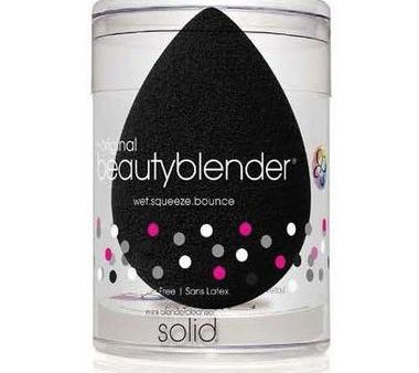 Beautyblender® – Pro Black Beautyblender With Blendercleanser Solid Fashion